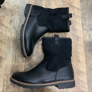 Nautica Bosun 3 mid shaft sherpa lined on boots